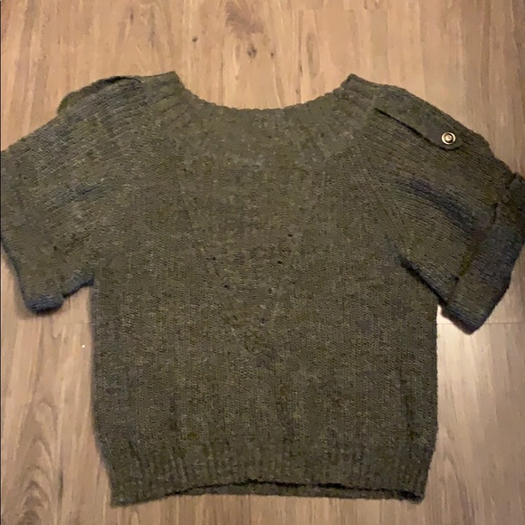 Top - Picture 1 of 1